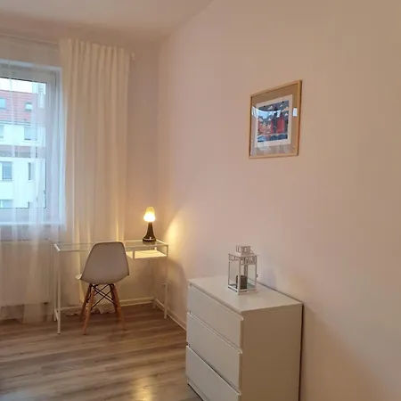 شقة Mieszkanie Blisko Skwerku غدانسك