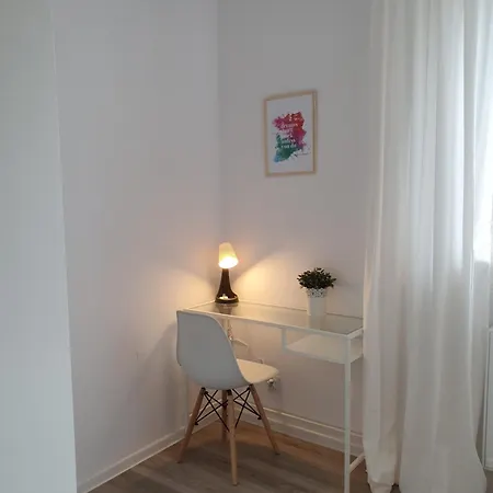 Mieszkanie Blisko Skwerku غدانسك