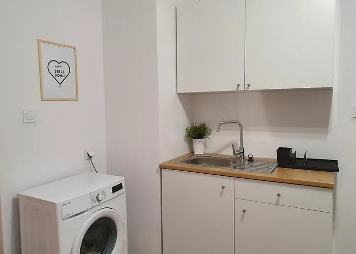 Mieszkanie Blisko Skwerku *